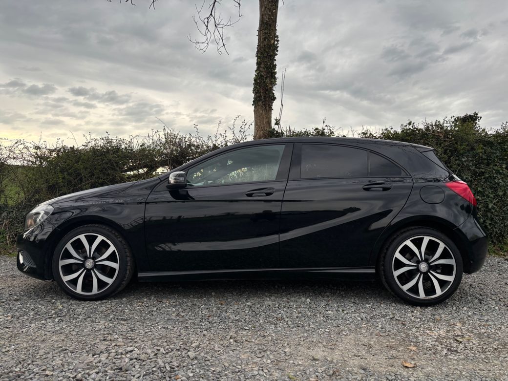 2014 Mercedes-Benz A 180