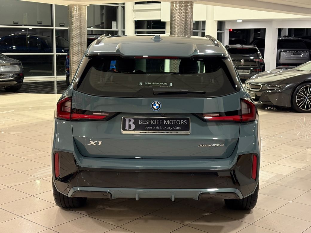 2025 BMW X1