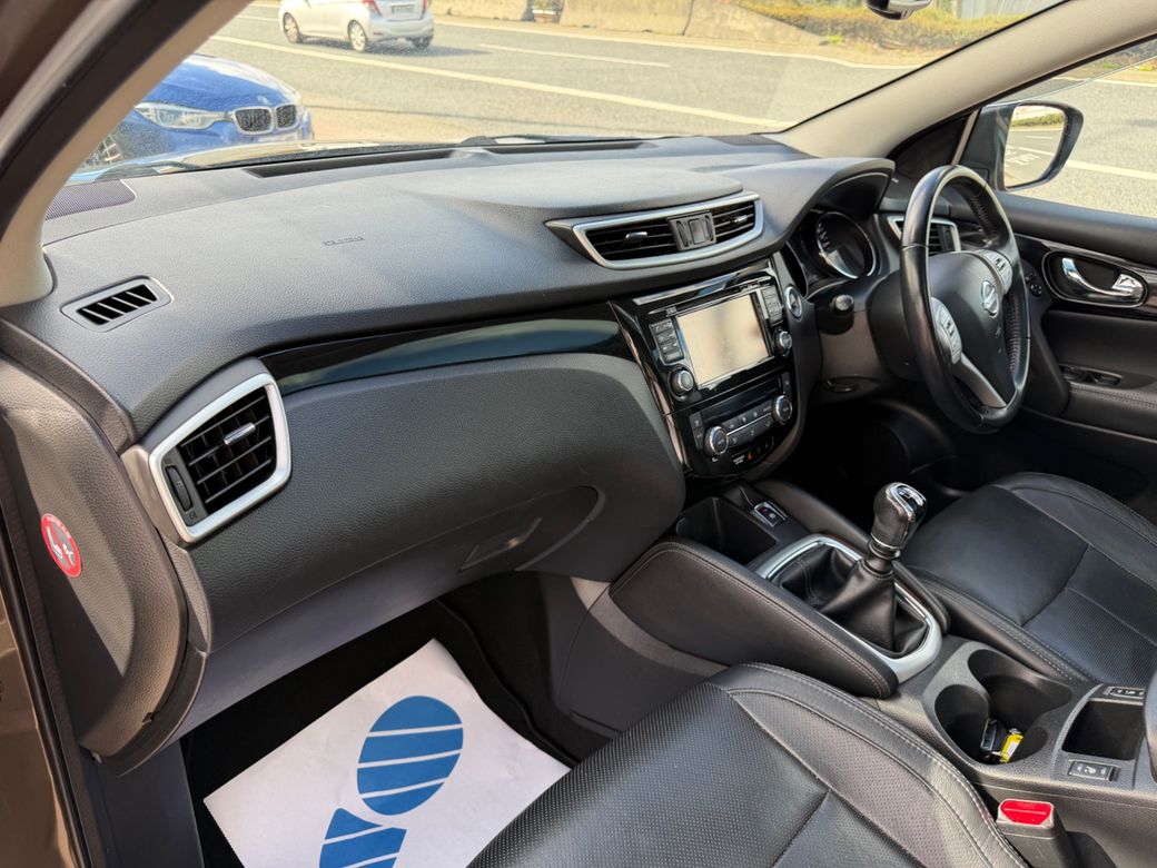 2017 Nissan Qashqai