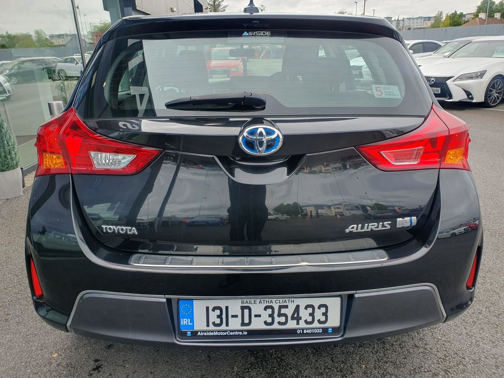 2013 Toyota Auris