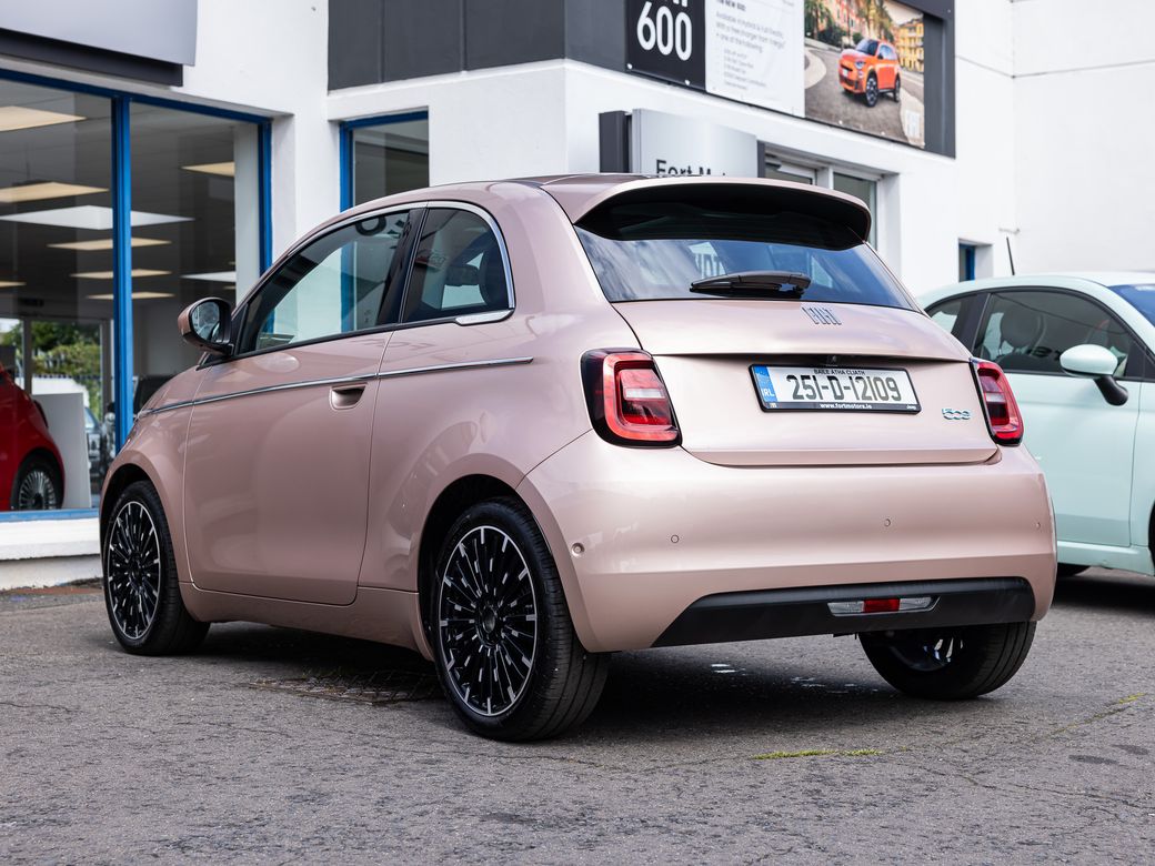 2025 Fiat 500