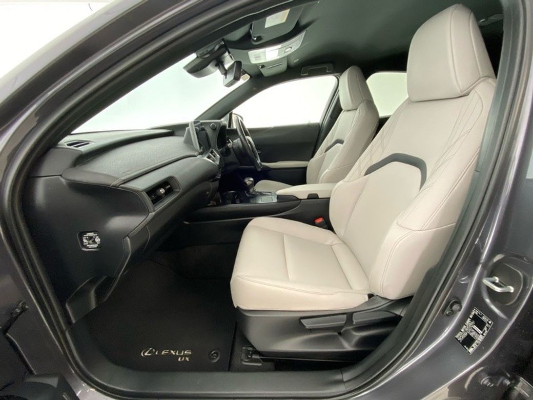 2023 Lexus UX 250H