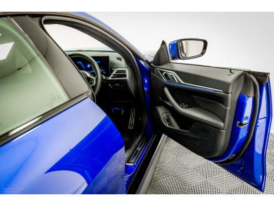 2025 BMW i4