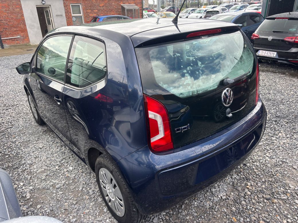 2015 Volkswagen up!