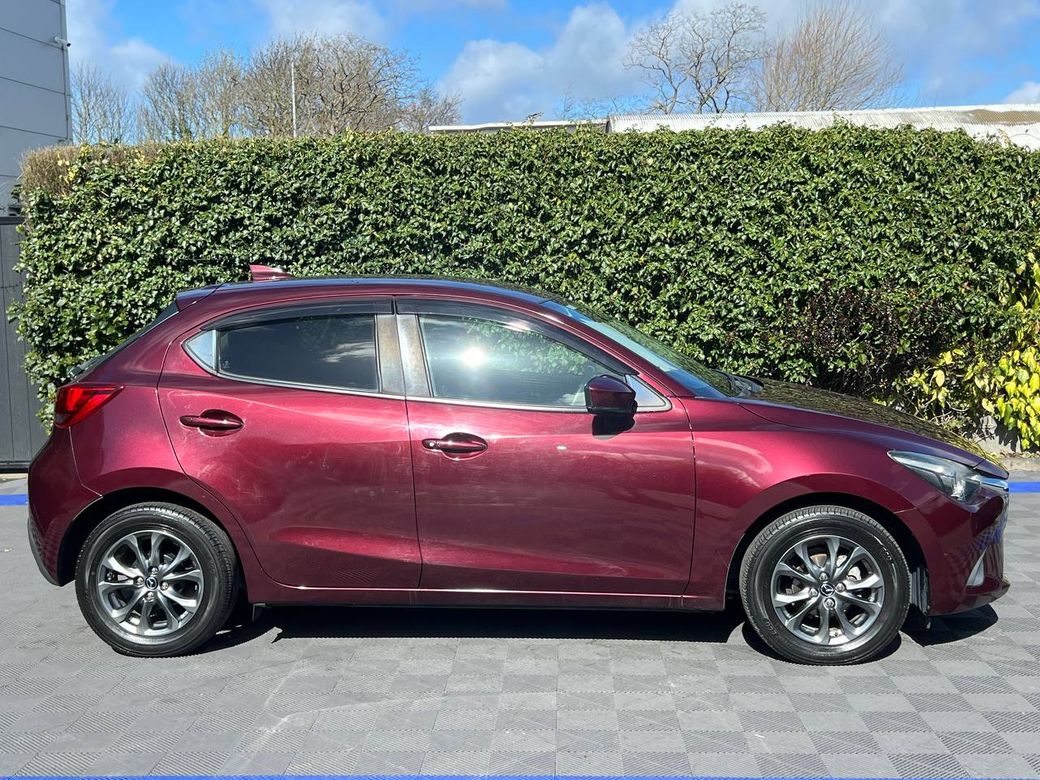2017 Mazda Demio