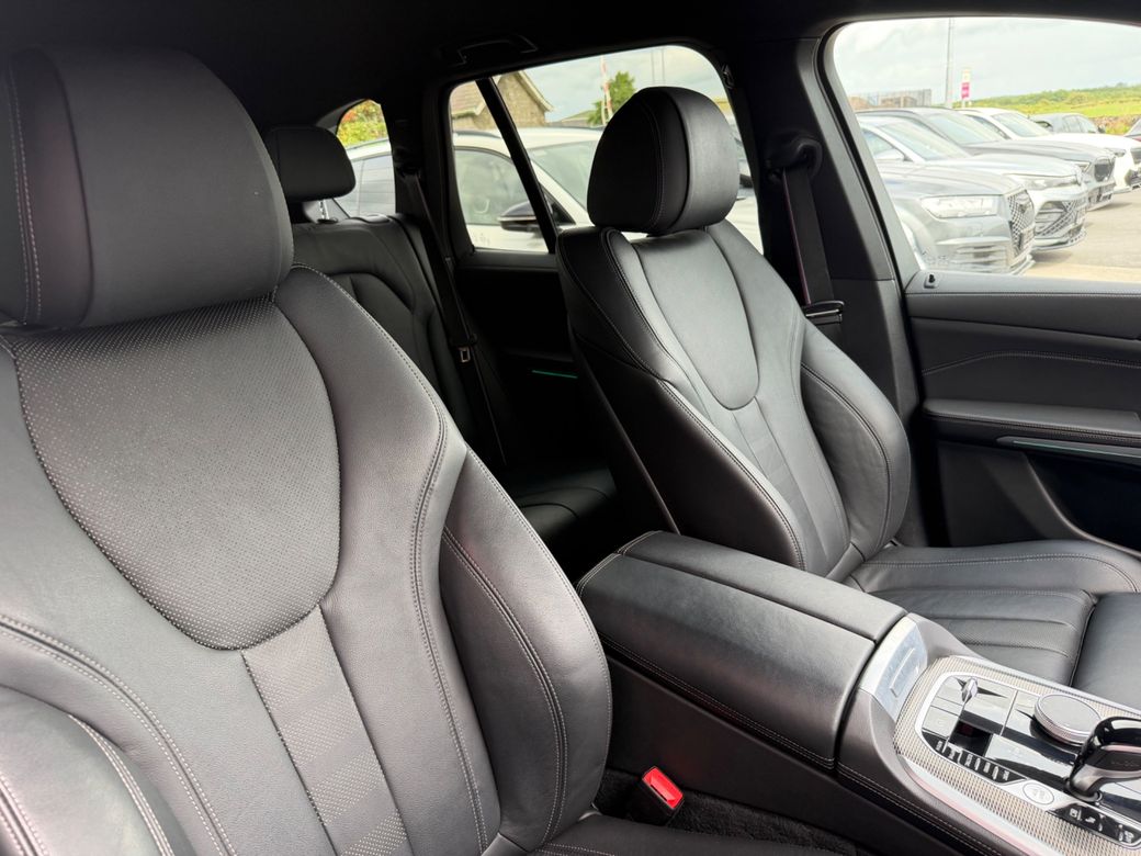 2022 BMW X5