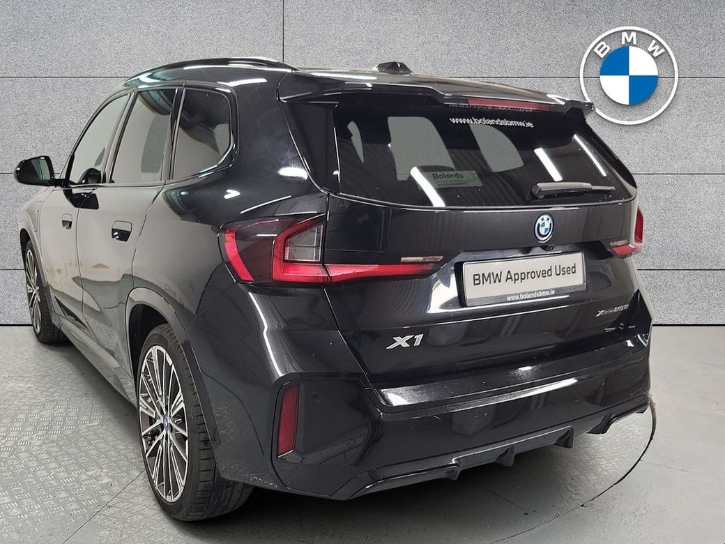 2023 BMW X1