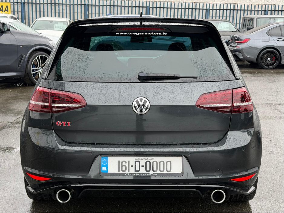 2016 Volkswagen Golf