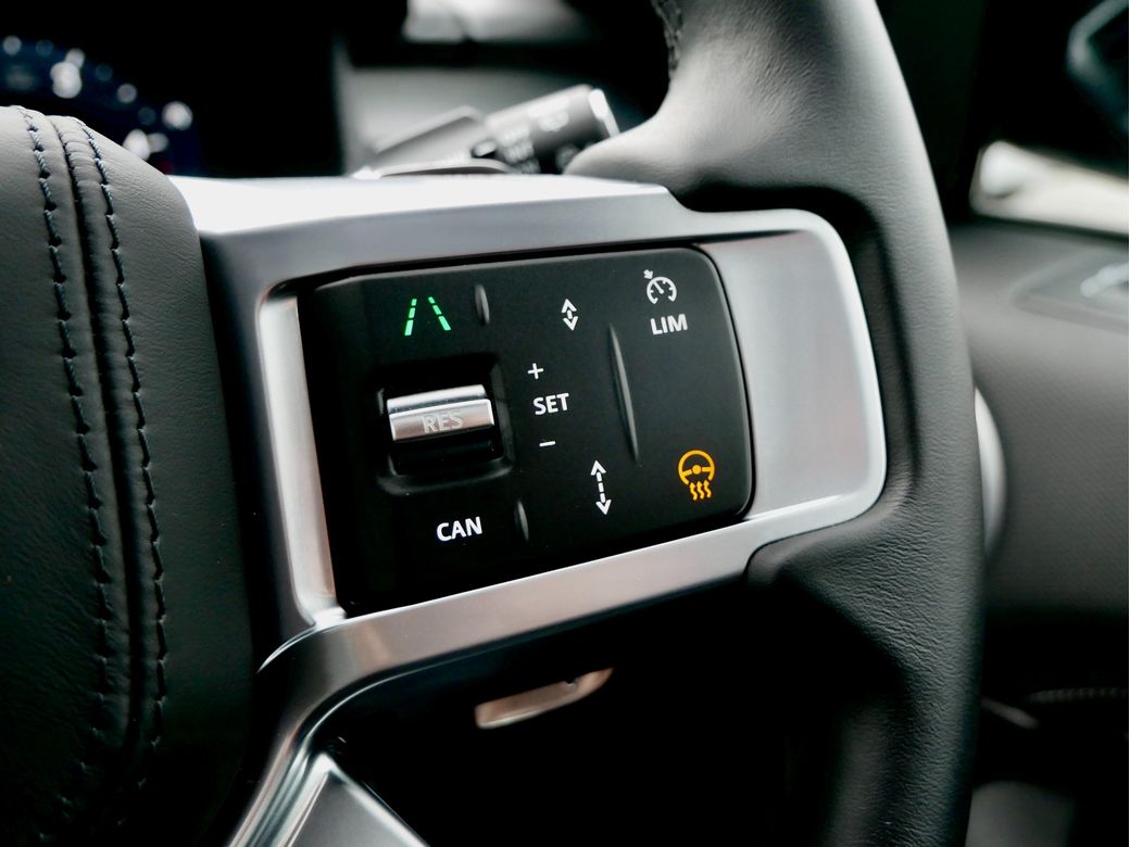 2025 Land Rover Discovery