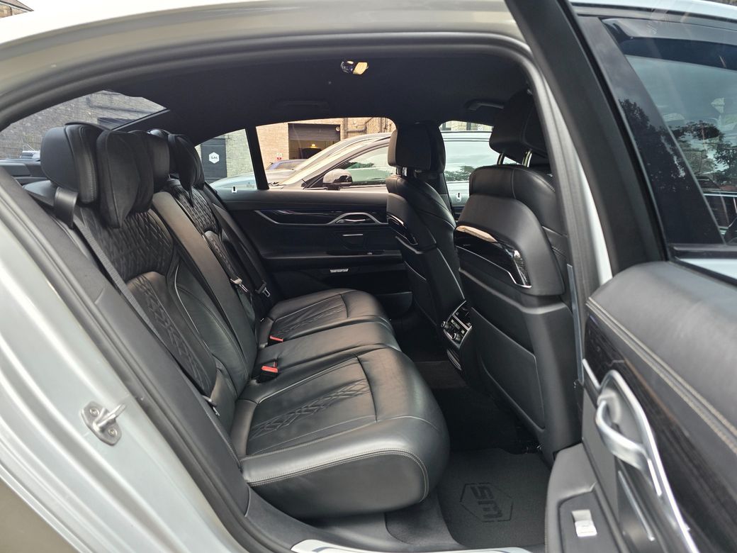 2016 BMW 7 Series