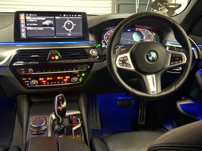 2021 BMW 5 Series