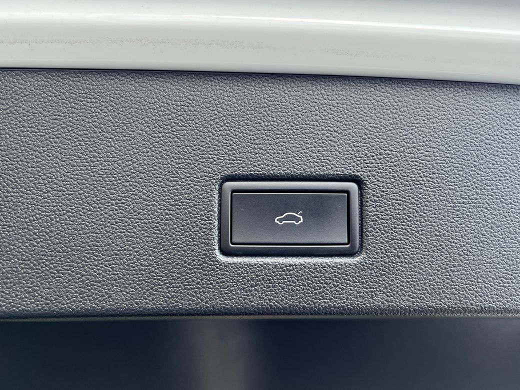 2023 Volkswagen T-Roc