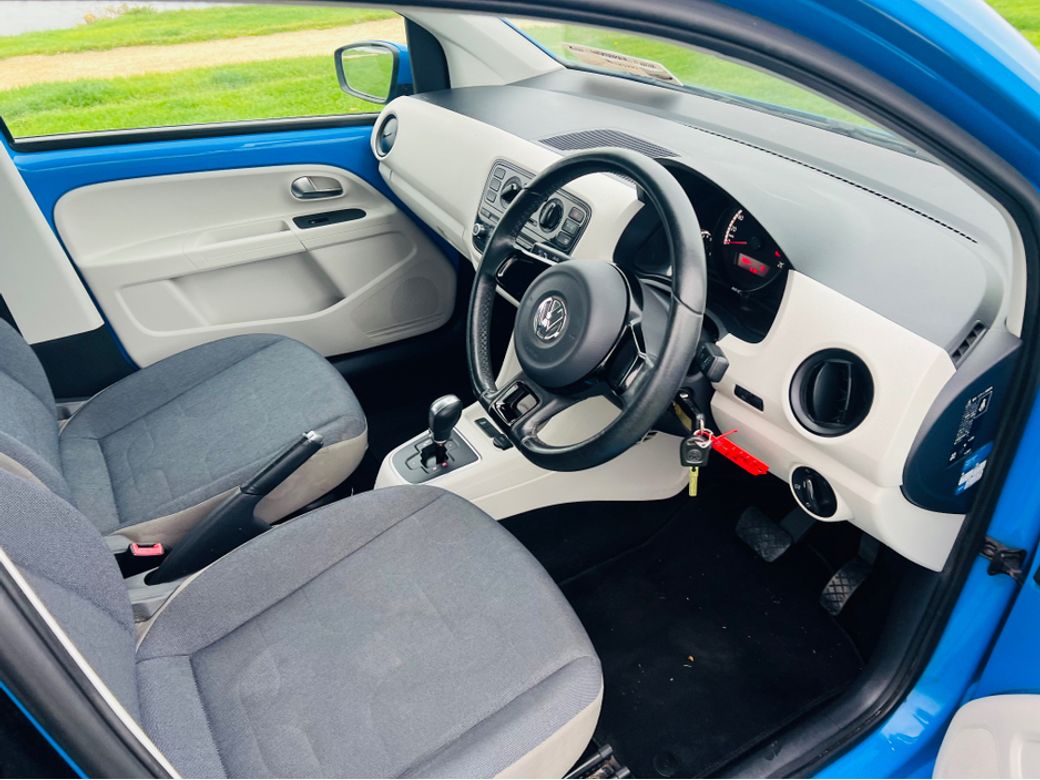 2015 Volkswagen up!