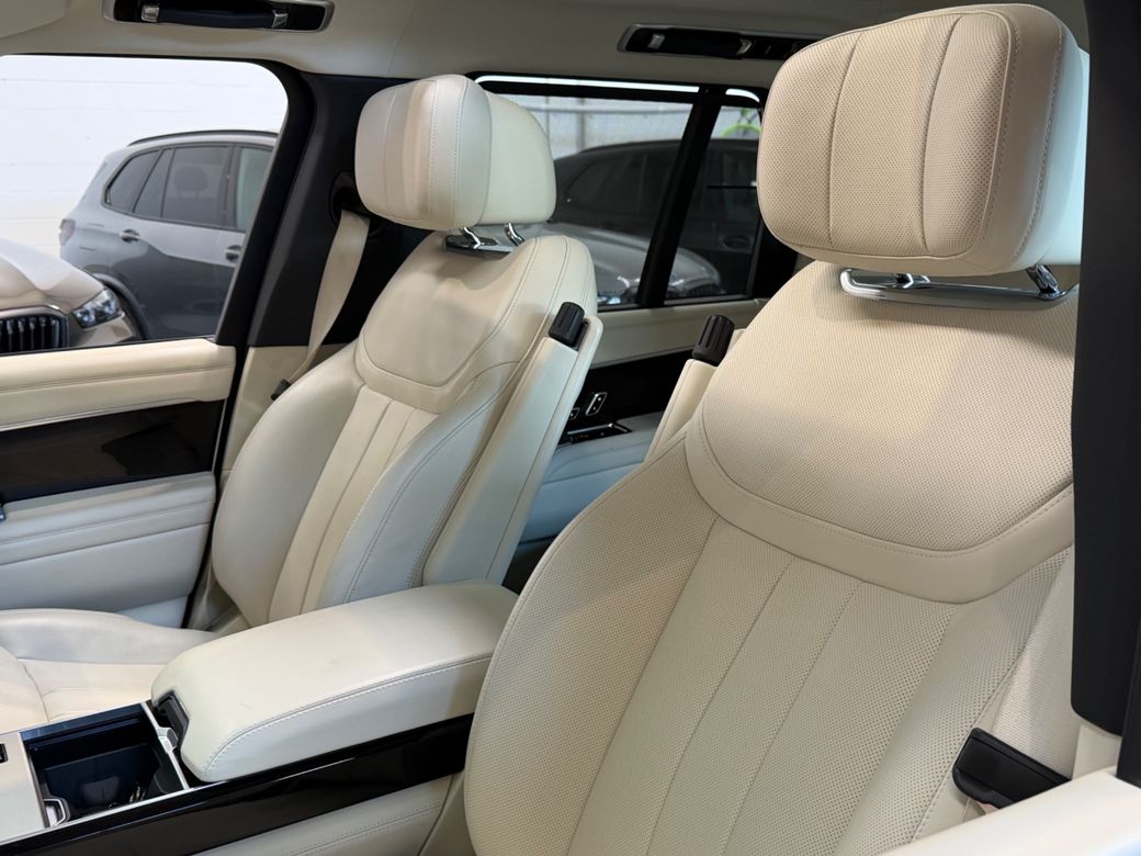 2025 Land Rover Range Rover