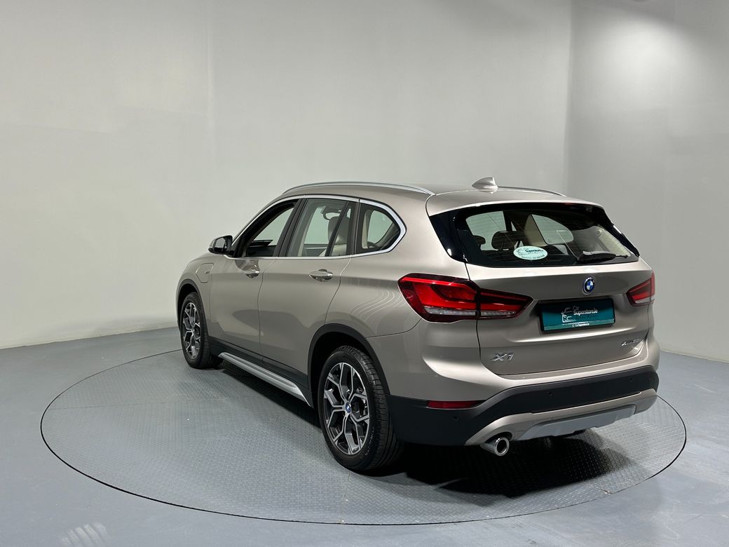 2022 BMW X1