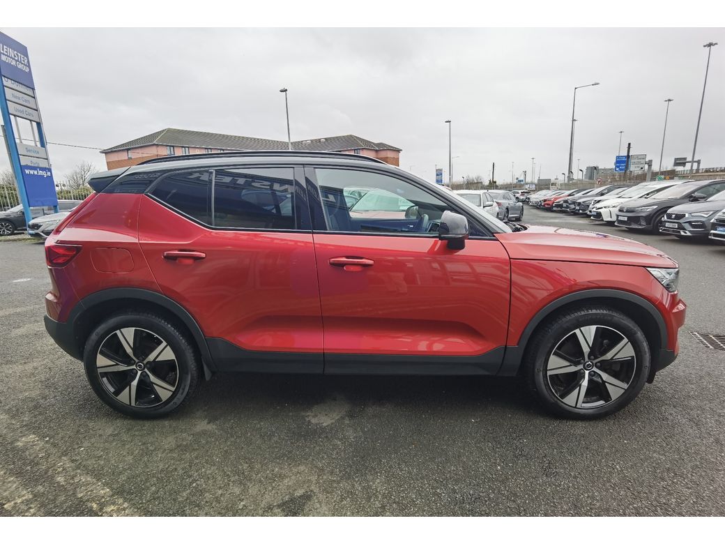 2021 Volvo XC40