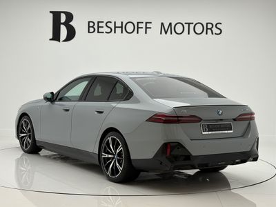 2024 BMW i5