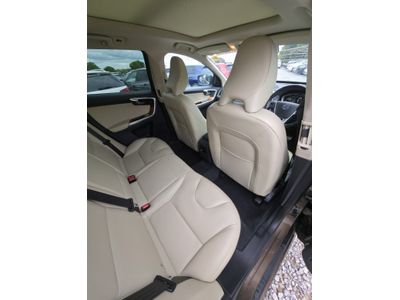 2016 Volvo XC60
