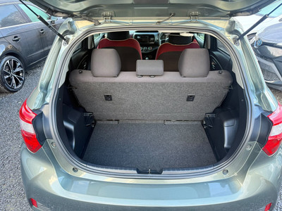 2017 Toyota Vitz