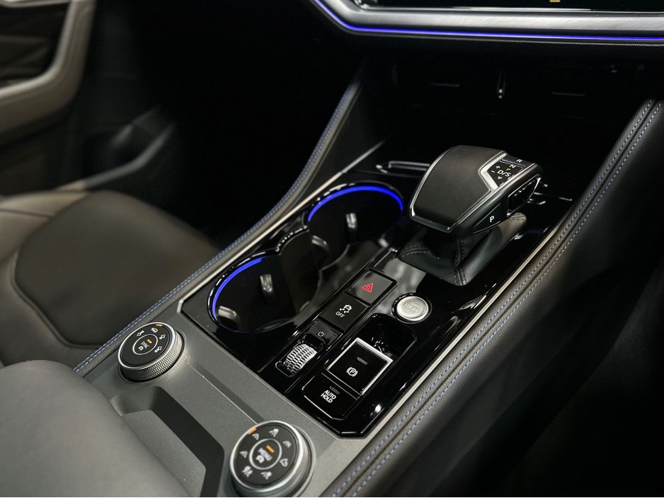 2024 Volkswagen Touareg