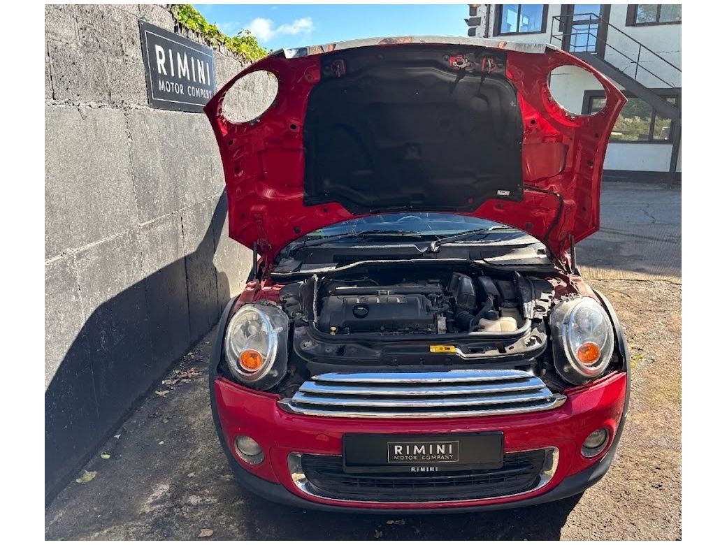 2012 Mini Hatch
