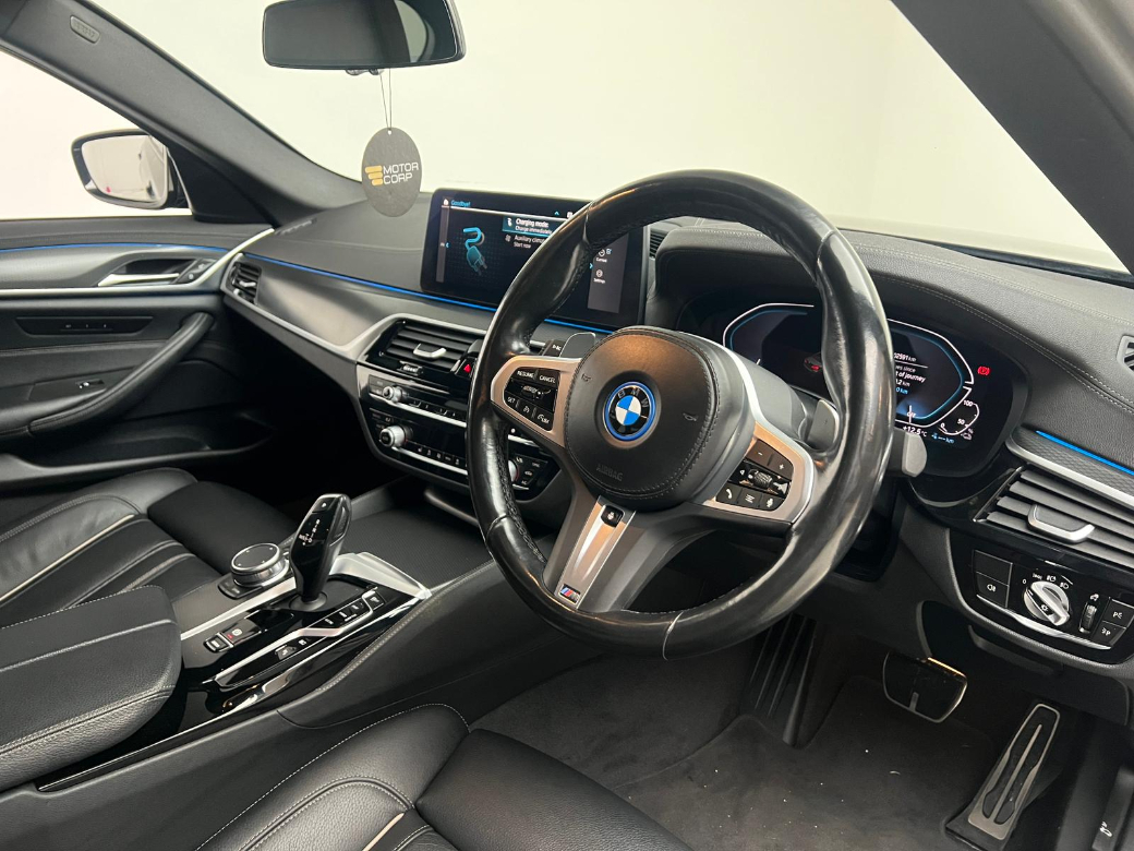2022 BMW 5 Series