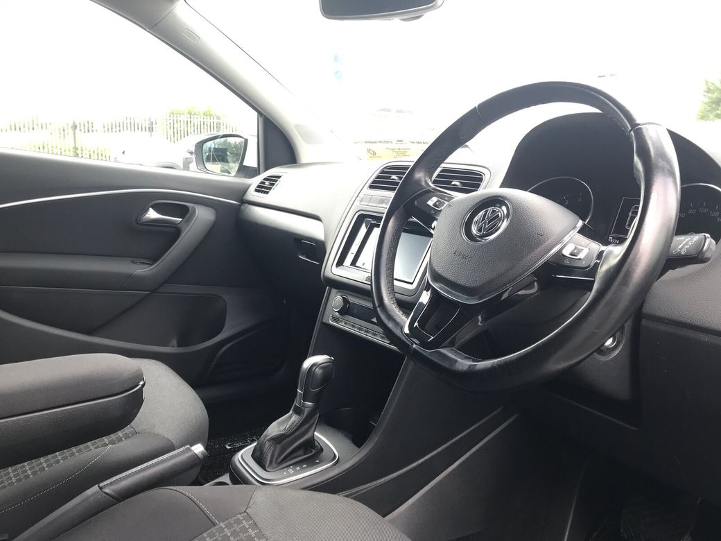 2017 Volkswagen Polo