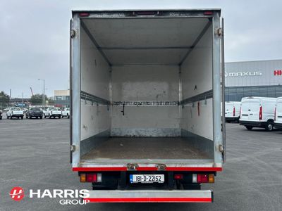 2018 White Isuzu NNR