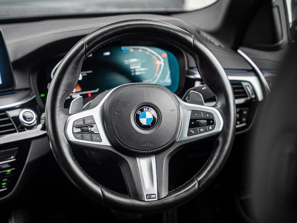 2021 BMW 5 Series