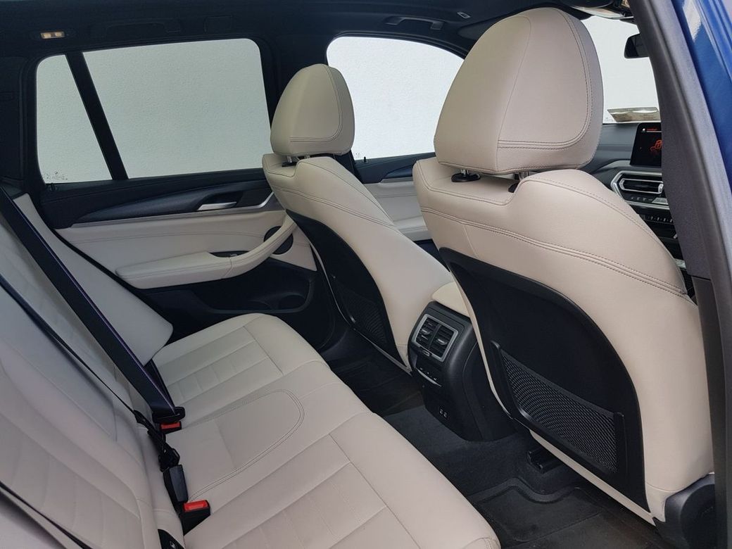 2023 BMW iX3