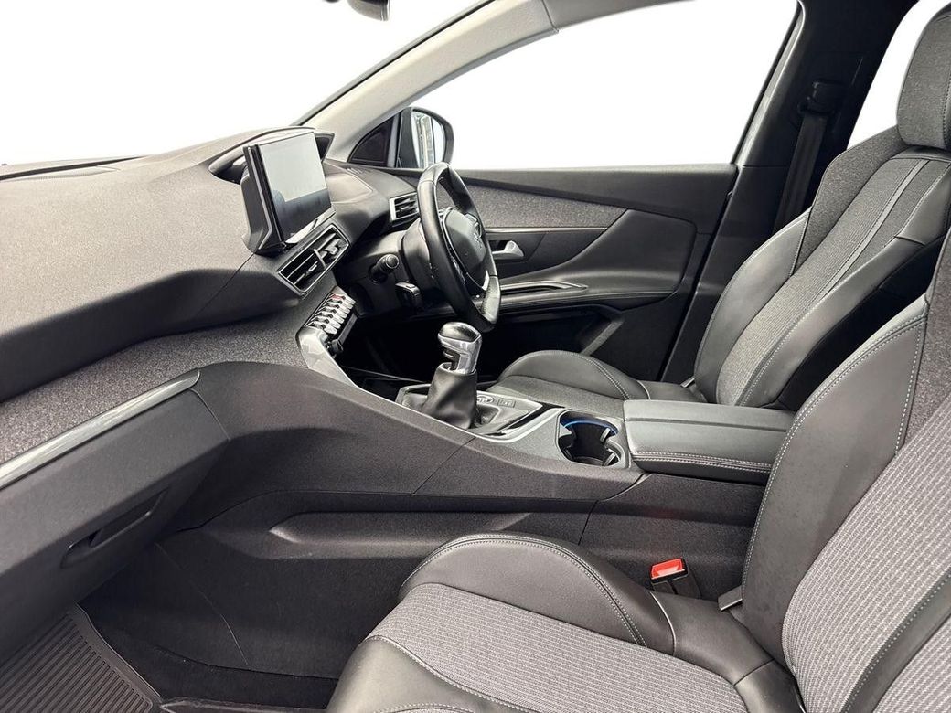 2021 Peugeot 3008