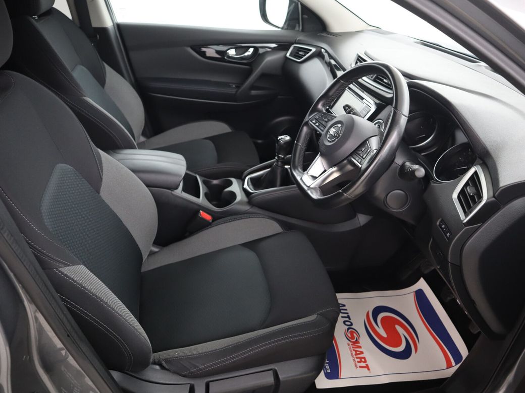 2020 Nissan Qashqai