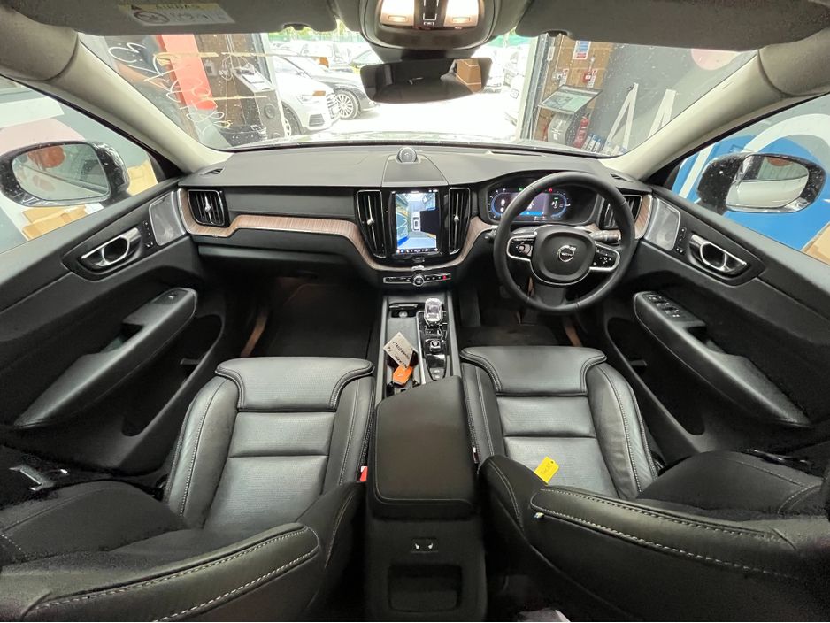 2023 Volvo XC60