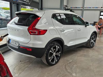 2022 Volvo XC40