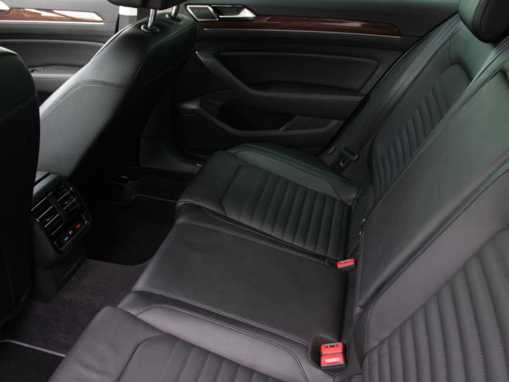 2018 Volkswagen Passat