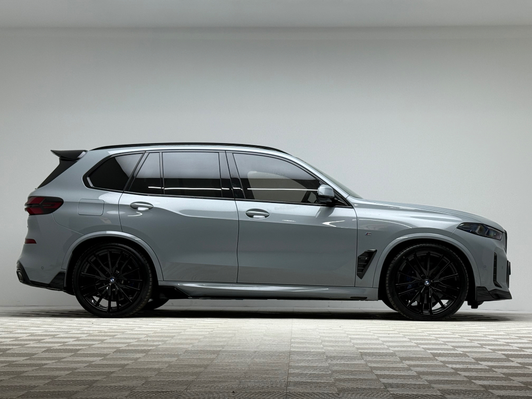 2023 BMW X5