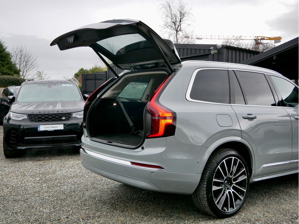 2025 Volvo XC90