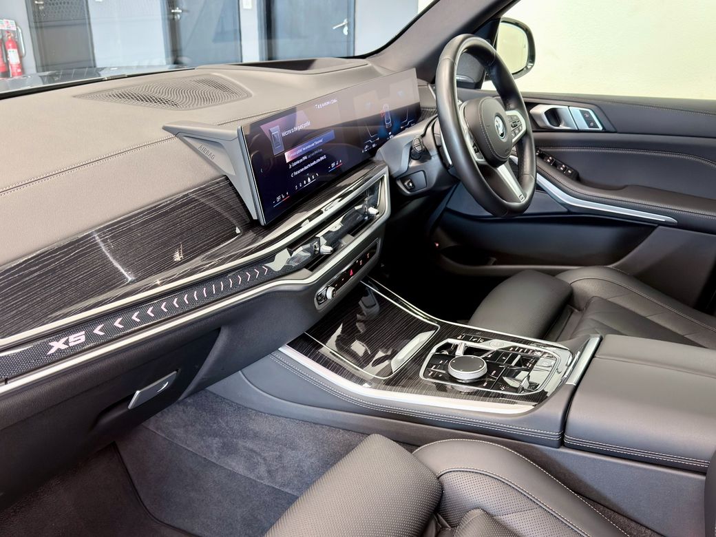 2024 BMW X5