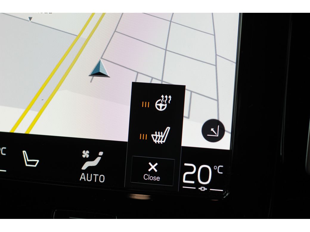 2023 Volvo XC40