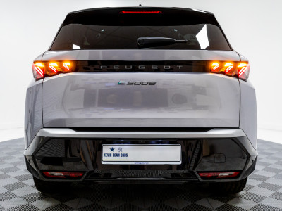 2024 Peugeot 5008