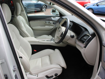 2021 Volvo XC90