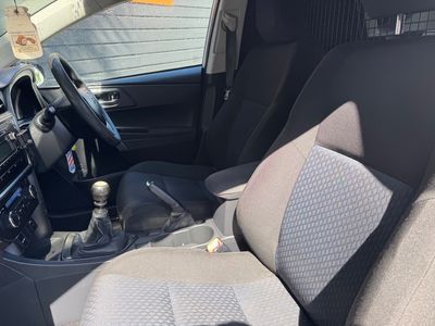 2015 Toyota Auris