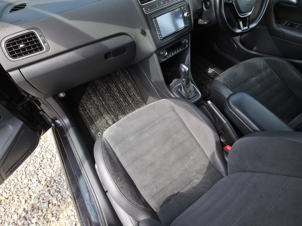 2017 Volkswagen Polo