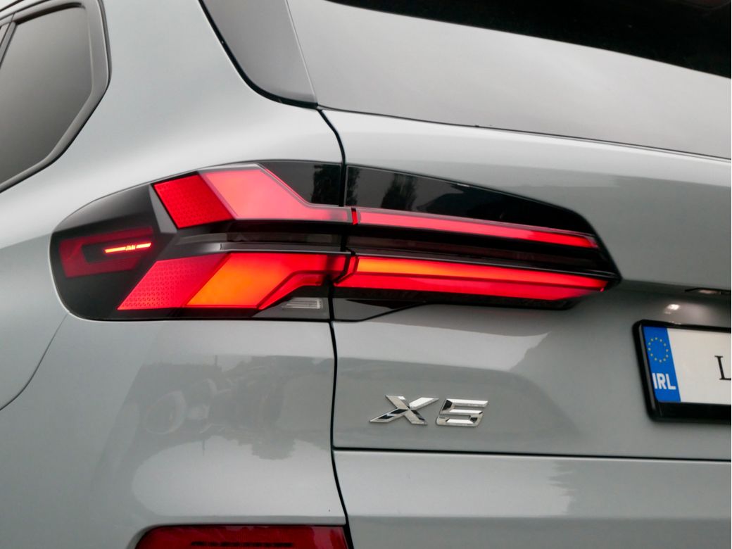 2025 BMW X5