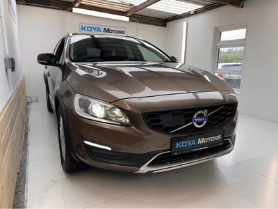 2016 Volvo V60 Cross Country