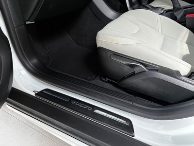 2016 Volvo V40
