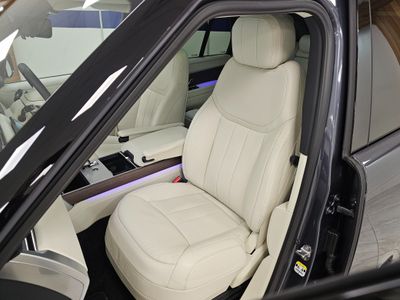 2025 Land Rover Range Rover