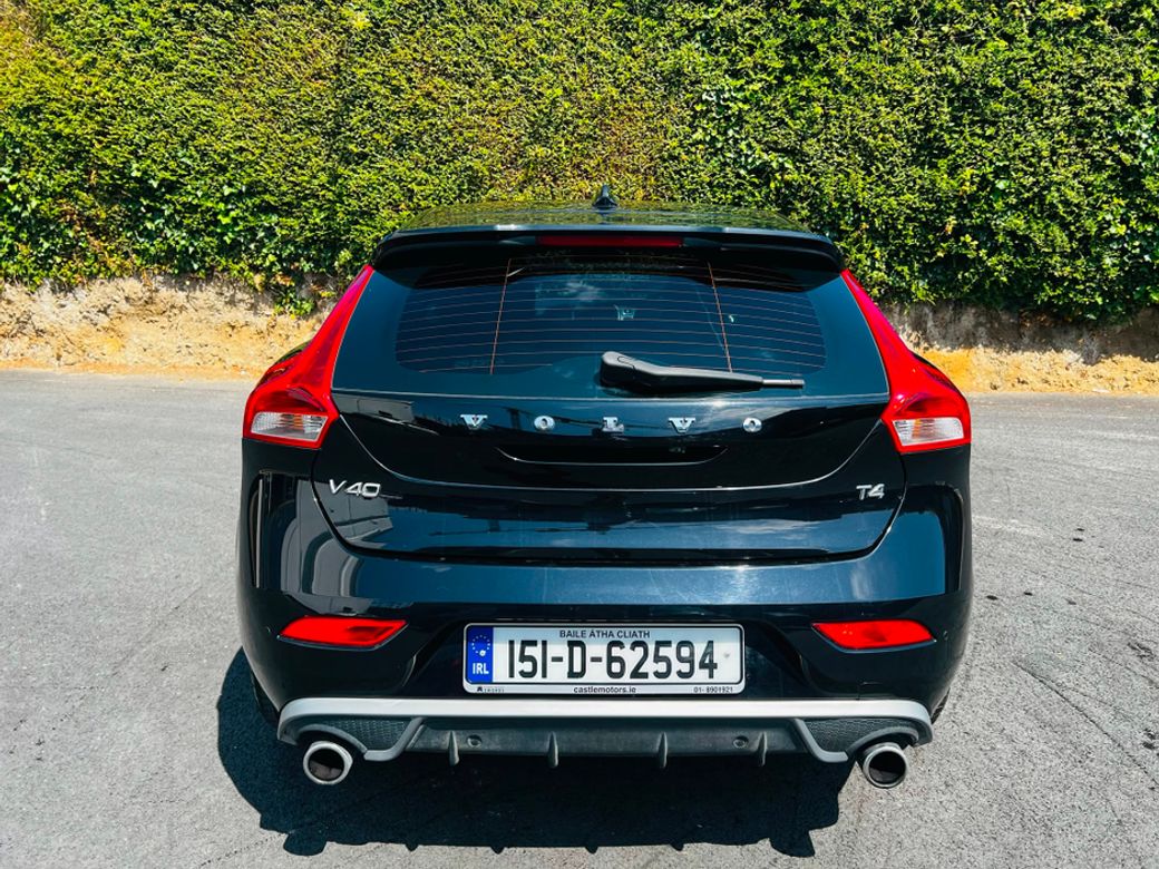 2015 Volvo V40