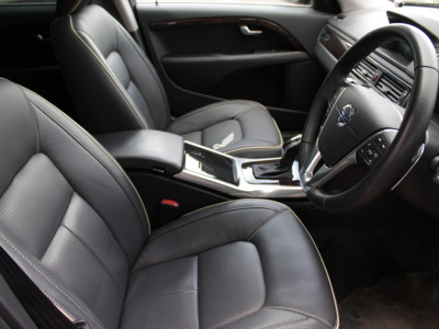 2016 Volvo V70