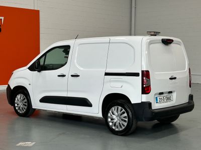 2021 Peugeot Partner